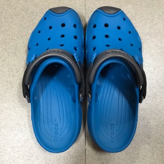 crocs 9